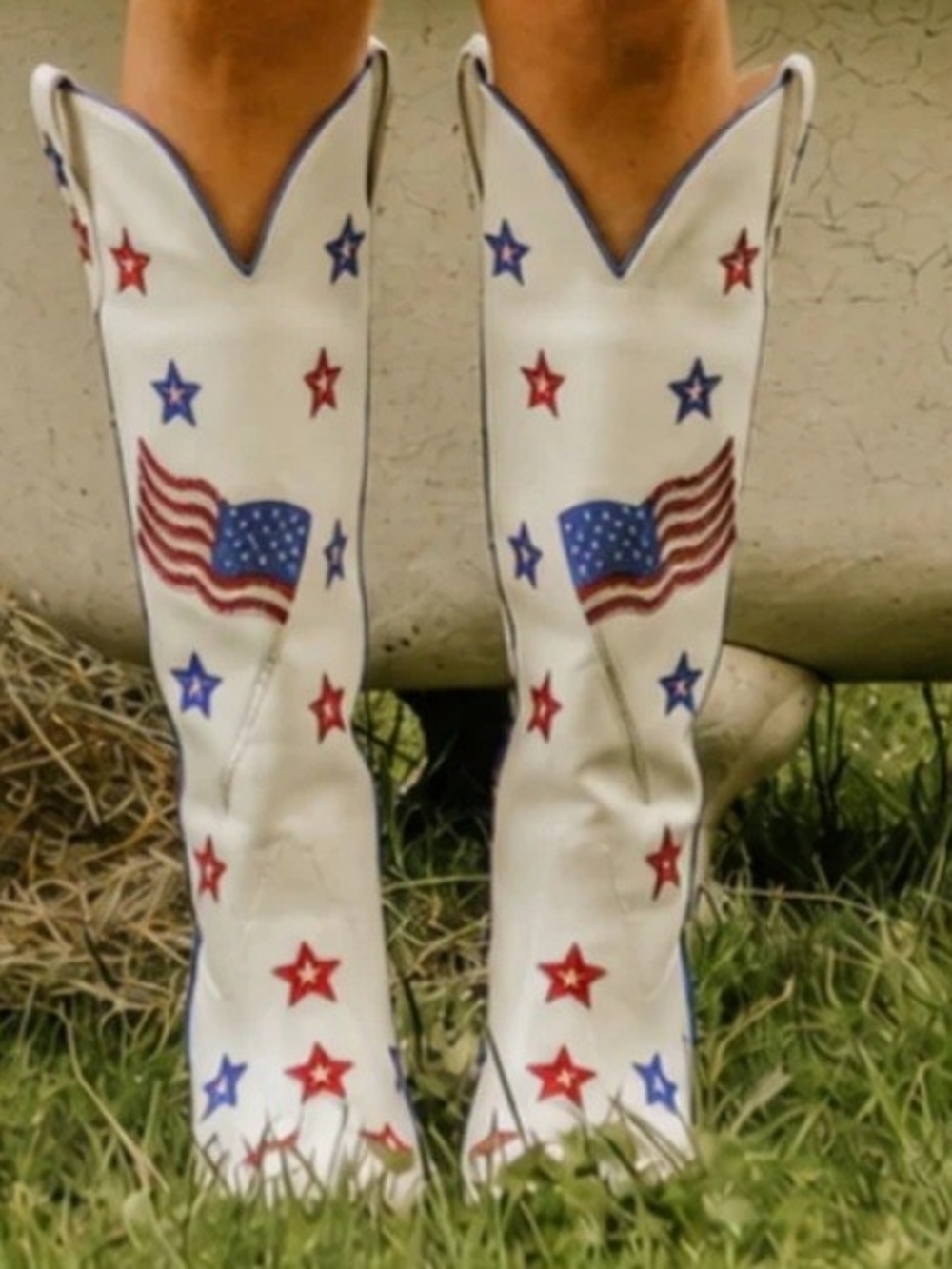 White Star-Appliqué Heeled Knee Boots